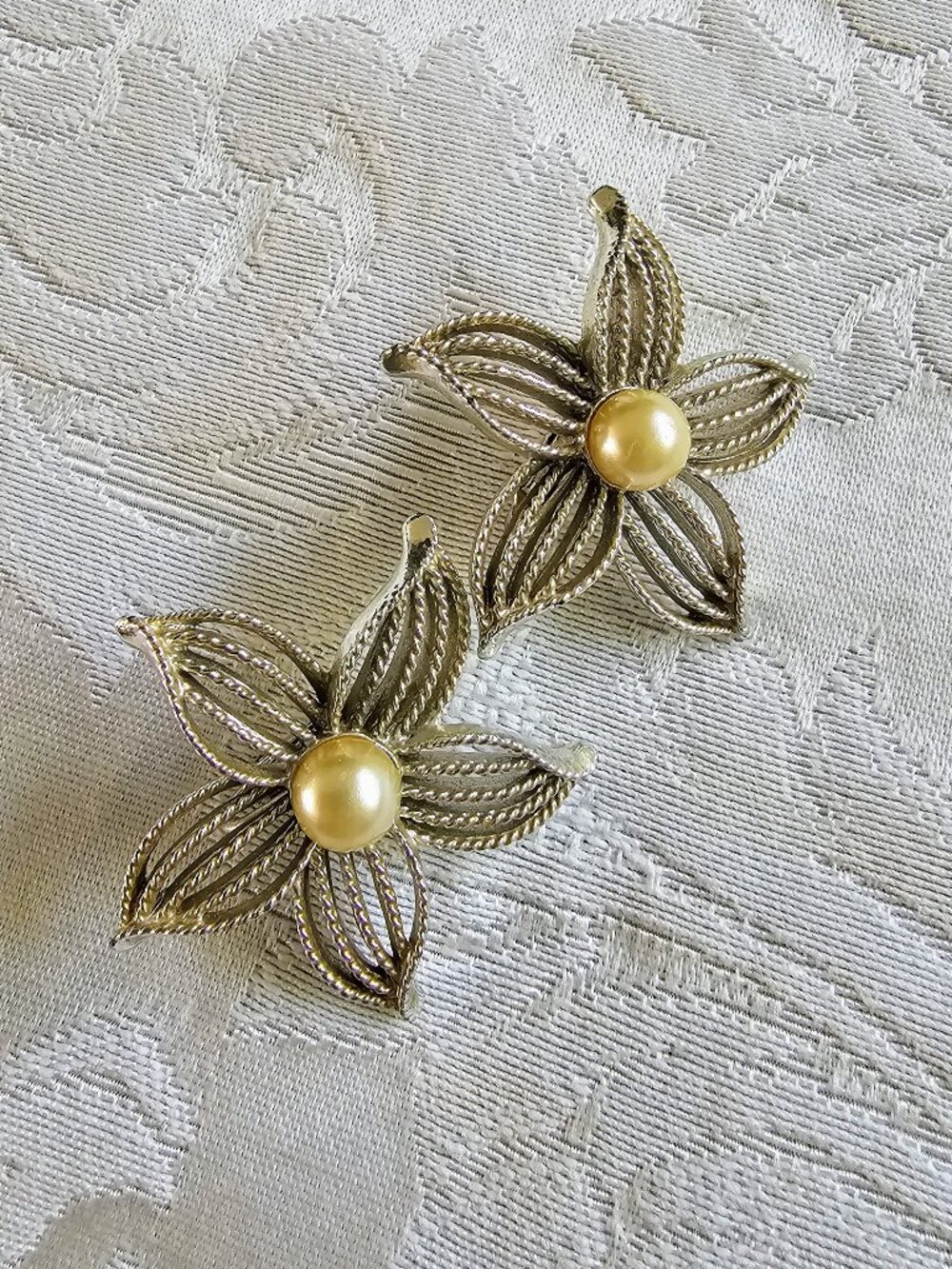 Vintage Marboux Pearl Flower Clip On Earrings